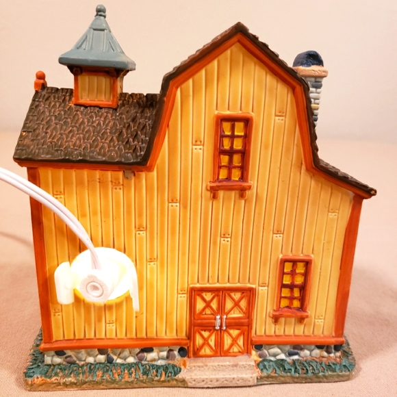 LEMAX VILLAGE COLLECTION COUNTRYSIDE VETERINARY - Picture 5 of 11